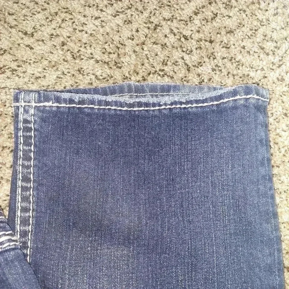 Silver Berkley Flap Women’s Blue Jeans Denim Size w26/L30 Stretchy Straight Embr - Picture 7 of 10